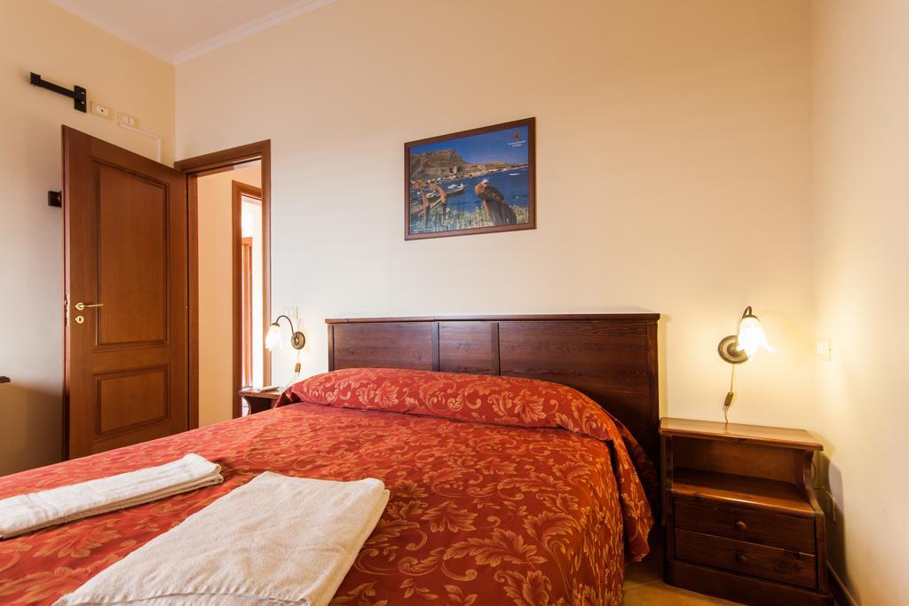 Casa Vacanze S. Marco วาลเดอรีส ห้อง รูปภาพ
