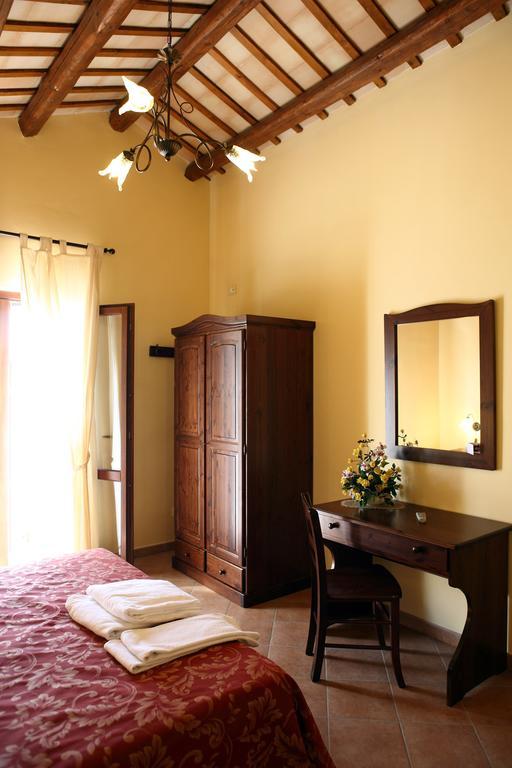 Casa Vacanze S. Marco วาลเดอรีส ภายนอก รูปภาพ